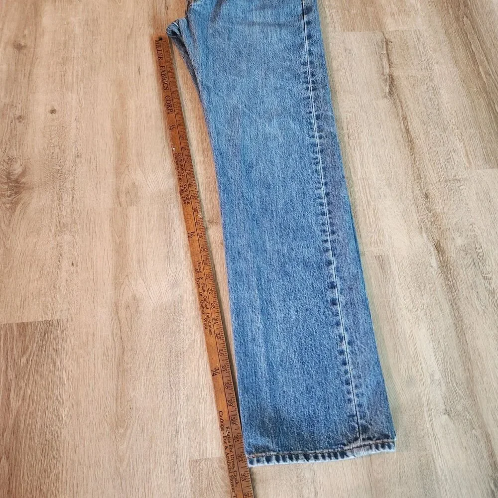 Vintage Levi's 501 Jeans Mens 29x32 Medium Wash Button Fly Denim Y2K